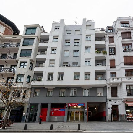 Alhondiga By Staynnapartments Bilbao Esterno foto