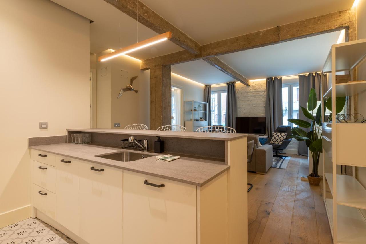 Alhondiga By Staynnapartments Bilbao Esterno foto