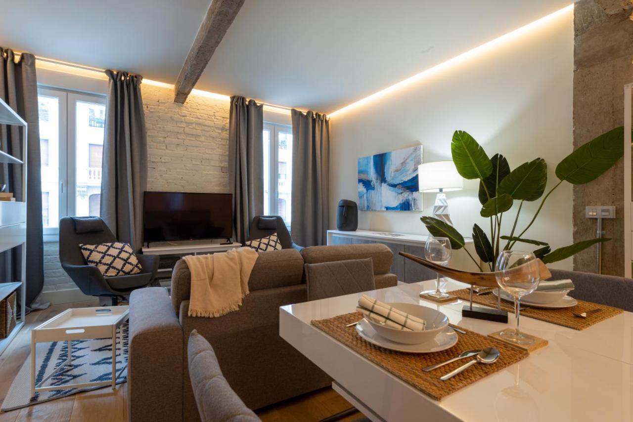 Alhondiga By Staynnapartments Bilbao Esterno foto